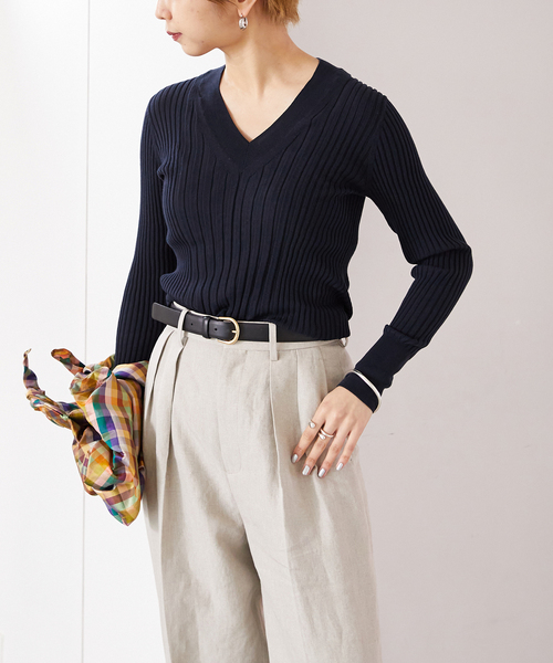 VERMEIL par iena(ヴェルメイユパーイエナ)の「イタリアシ RIB Vネックリブニット(ニット/セーター・レディース・バーガンディー/ブルー系その他/グレー/ネイビー・FREE)」の19枚目の写真