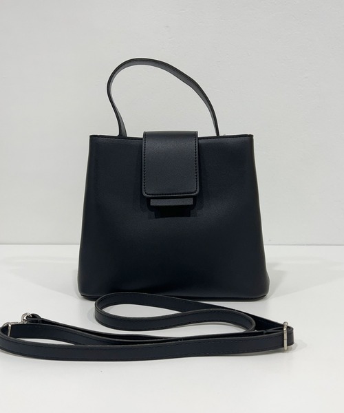 CEMONEMO(セモネモ)の「2way フラップ ショルダー ハンドバッグ(ショルダーバッグ・レディース・ブラウン/ベージュ/ブラック・FREE)」の9枚目の写真