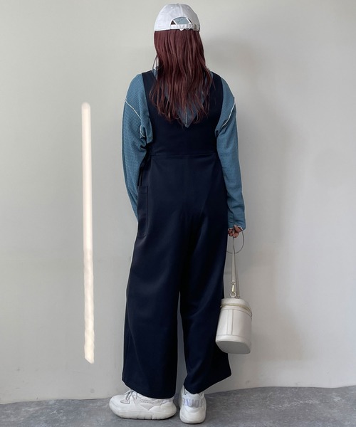 179/WG（イチナナキュウダブルジー）の「フロントベルトサロペット（サロペット/オーバーオール・レディース・オフホワイト/チャコールグレー・MEDIUM）」の8枚目の写真