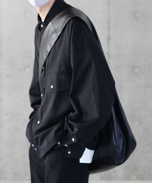 y/m by れぽすけ（イムバイレポスケ）の「ビックショルダーバッグ（ショルダーバッグ・メンズ・ブラック・FREE）」の5枚目の写真