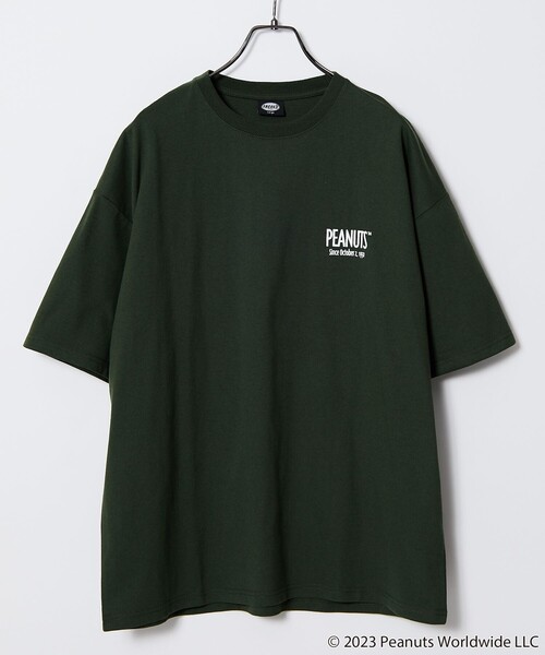 FREAK'S STORE(フリークスストア)の「【限定展開】PEANUTS/ピーナッツ 別注 ビッグシルエット バックプリント クルーネックTシャツ(Tシャツ/カットソー・メンズ・ブラック/アッシュグレー/ホワイト/ダークグリーン/グレイッシュブルー・LARGE/MEDIUM/SMALL)」の19枚目の写真