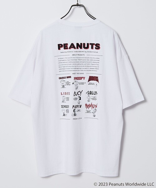 FREAK'S STORE(フリークスストア)の「【限定展開】PEANUTS/ピーナッツ 別注 ビッグシルエット バックプリント クルーネックTシャツ(Tシャツ/カットソー・メンズ・ブラック/アッシュグレー/ホワイト/ダークグリーン/グレイッシュブルー・LARGE/MEDIUM/SMALL)」の12枚目の写真