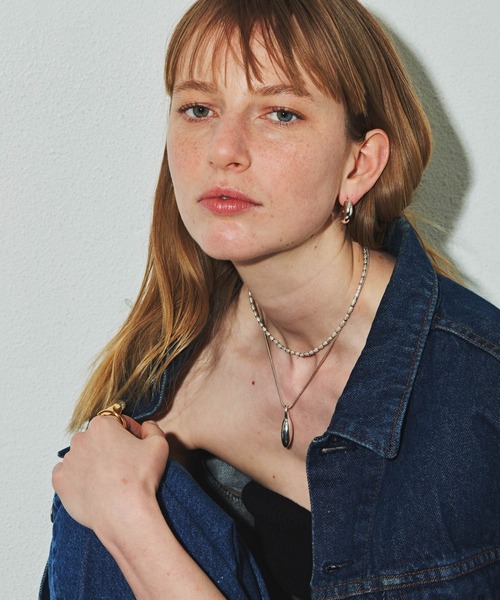 loni（ロニ）の「【金属アレルギー対応】Stem asymmetry hoop pierce/アシンメトリーフープピアス/両耳用（ピアス（両耳用）・レディース・その他・FREE）」の15枚目の写真