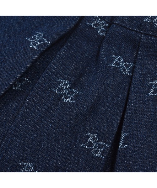 BeBe（ベベ）の「BeBe/【お揃い】デニムモノグラムジャガードショートパンツ(90~150cm)（その他パンツ・キッズ・ブルー系その他・150/140/90/110/100/120/130）」の10枚目の写真