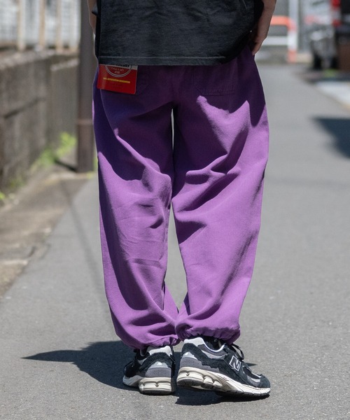 (What it isNt)ART BY MARKGONZALES(ワットイットイズント)の「【h】〔(What it isNT)art by MARKGONZALES〕コットンツイル ワイドスケーターパンツ(チノパンツ・メンズ・ブラック/パープル/オフホワイト/グリーン/チャコールグレー/カーキ/ベージュ・MEDIUM/LARGE/X-LARGE)」の19枚目の写真
