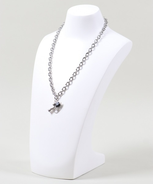 SPINNS(スピンズ)の「8ボールけん玉モチーフ ネックレス(ネックレス・レディース・シルバー・ONESIZE)」の4枚目の写真