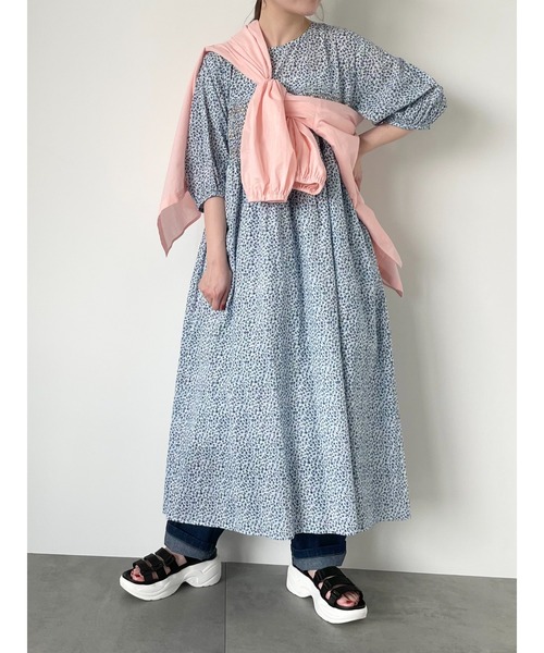 ehka sopo(エヘカソポ)の「バンドカラーボリュームスリーブシャツ(シャツ/ブラウス・レディース・ベージュ/キナリ/ピンク・フリ-)」の9枚目の写真