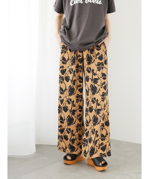 Samansa Mos2 blue（サマンサモスモスブルー）の「リーフ柄イージーパンツ（その他パンツ・レディース・ベージュ系その他/キナリ/ブラック・ﾌﾘ-）」の11枚目の写真