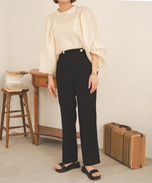 Ambre Neige（アンブルネージュ）の「ボタンデザインストレートパンツ／【WEB/EC限定商品】（スラックス・レディース・ベージュ/アイボリー/ブラック・FREE）」の18枚目の写真