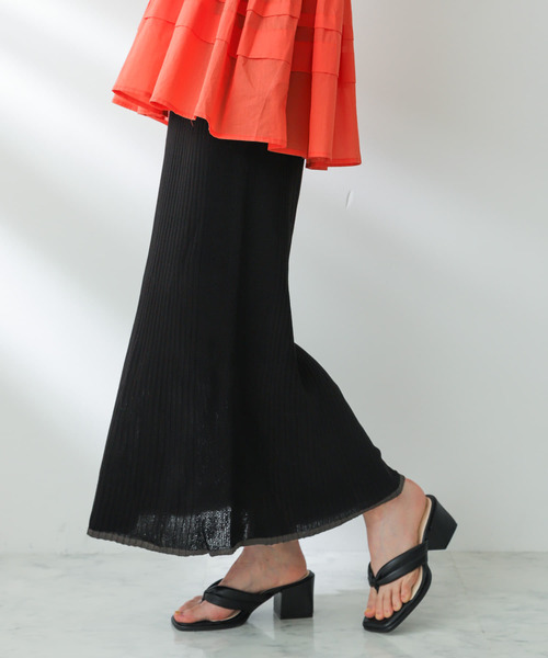 SENSE OF PLACE by URBAN RESEARCH（センスオブプレイスバイアーバンリサーチ）の「トリミングナローニットスカート（スカート・レディース・ライトベージュ/アイボリー/ブラック・ONE）」の2枚目の写真