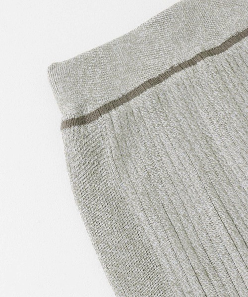 SENSE OF PLACE by URBAN RESEARCH（センスオブプレイスバイアーバンリサーチ）の「トリミングナローニットスカート（スカート・レディース・ライトベージュ/アイボリー/ブラック・ONE）」の14枚目の写真