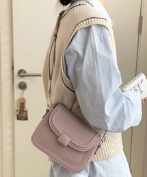 シンプルフラップショルダーバッグ