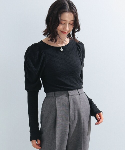 Ray BEAMS（レイビームス）の「Ray BEAMS / シャーリング ジャカード パフスリーブ Tシャツ（Tシャツ/カットソー・レディース・オフホワイト/ブラック/ラベンダー・ONE SIZE）」の19枚目の写真