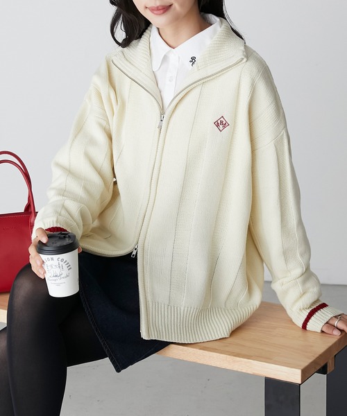 BONLECILL(ボンルシール)の「エンブレム刺繍 配色ラインドライバーズニット(カーディガン/ボレロ・レディース・アイボリー/ブラウン/グレー/ブラック・FREE)」の12枚目の写真