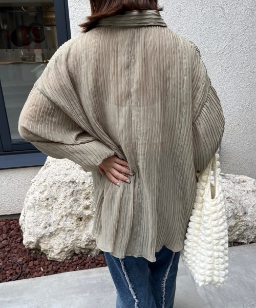 nemne store(ネンネストア)の「【低身長用サイズあり】ワッシャーシアービッグシャツ(シャツ/ブラウス・レディース・カーキ/アイボリー/オレンジ・SMALL/MEDIUM)」の14枚目の写真
