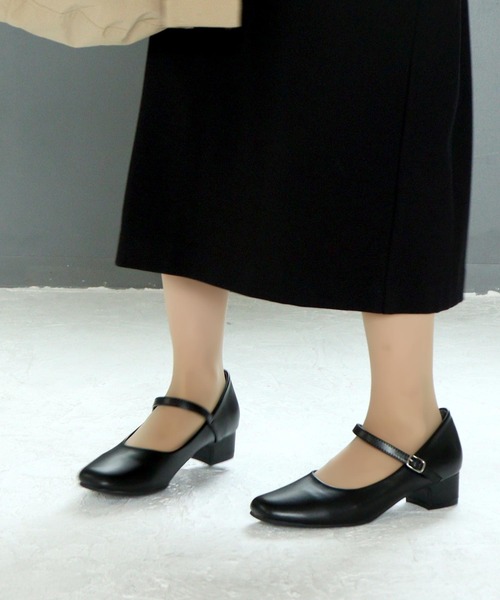 SOROTTO（ソロット）の「【特許取得】かかと抜け防止機能 ふかふか3Dインソール 3.5cmローヒール走れるストラップパンプス（パンプス・レディース・ブラック・22.0cm/22.5cm/23.0cm/23.5cm/24.0cm/24.5cm/25.0cm/25.5cm）」の9枚目の写真