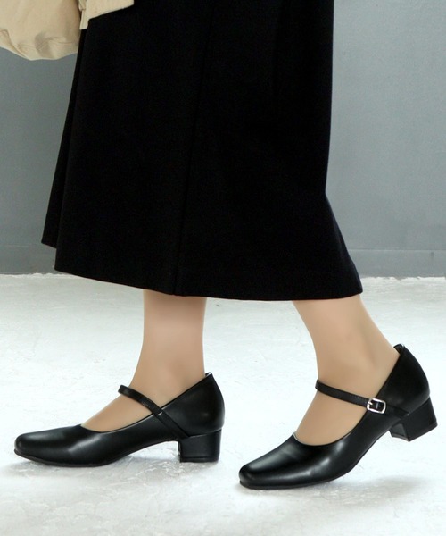 SOROTTO（ソロット）の「【特許取得】かかと抜け防止機能 ふかふか3Dインソール 3.5cmローヒール走れるストラップパンプス（パンプス・レディース・ブラック・22.0cm/22.5cm/23.0cm/23.5cm/24.0cm/24.5cm/25.0cm/25.5cm）」の5枚目の写真