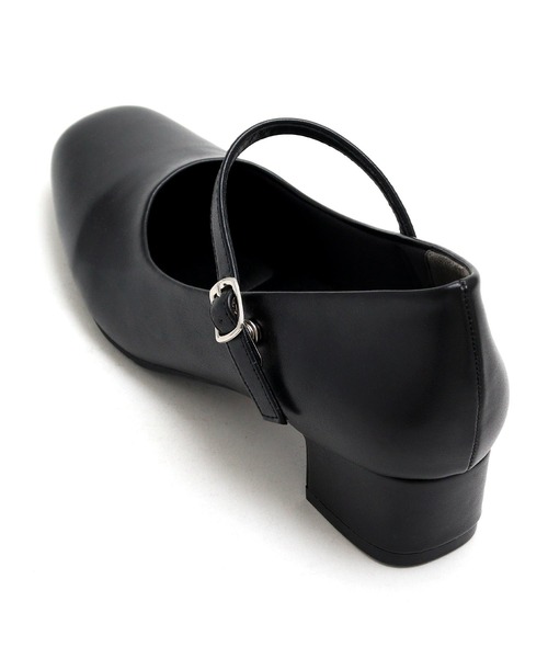 SOROTTO（ソロット）の「【特許取得】かかと抜け防止機能 ふかふか3Dインソール 3.5cmローヒール走れるストラップパンプス（パンプス・レディース・ブラック・22.0cm/22.5cm/23.0cm/23.5cm/24.0cm/24.5cm/25.0cm/25.5cm）」の11枚目の写真