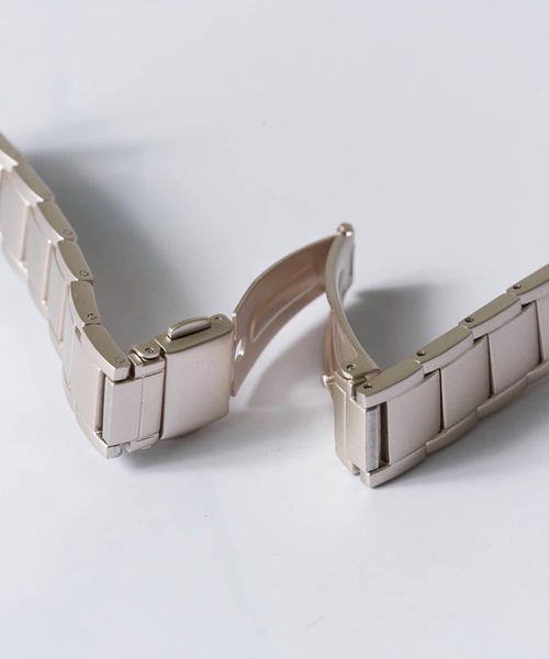 zandy（ズィーアンドワイ）の「【zandy / ズィー・アンド・ワイ】アップルウォッチバンド ラインステンレスバンド（デジタル腕時計・レディース・アンティークシルバー/ピンクゴールド/ブラック/シルバー・SMALL/MEDIUM）」の9枚目の写真