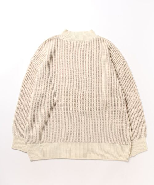 STYLEBLOCK(スタイルブロック)の「ストライプ柄ニットプルオーバー(ニット/セーター・レディース・ブラック/ベージュ/ホワイト系その他・M)」の4枚目の写真