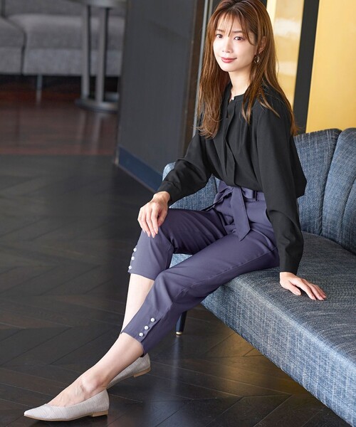 Tiaclasse(ティアクラッセ)の「【洗える】スリットパールテーパードパンツ(その他パンツ・レディース・ピンク/ブラック/パープル/ネイビー・M/L/S)」の8枚目の写真