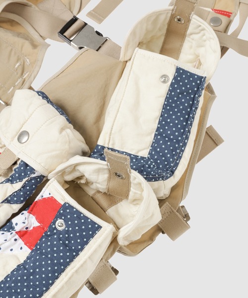 KHOKI（コッキ）の「Hand patchwork quilted military vest（ベスト