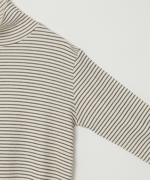 LBC(エルビーシー)の「ミニワッフルボーダータートル(Tシャツ/カットソー・レディース・オフホワイト/ブラック・L/M)」の12枚目の写真