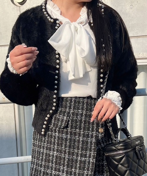 Crea titty&Co. PETIT（クレアティティーアンドコープチ）の「【Crea titty&Co.PETIT 】パール付きニットカーディガン（カーディガン/ボレロ・レディース・ホワイト/ブラック・FREE）」の17枚目の写真