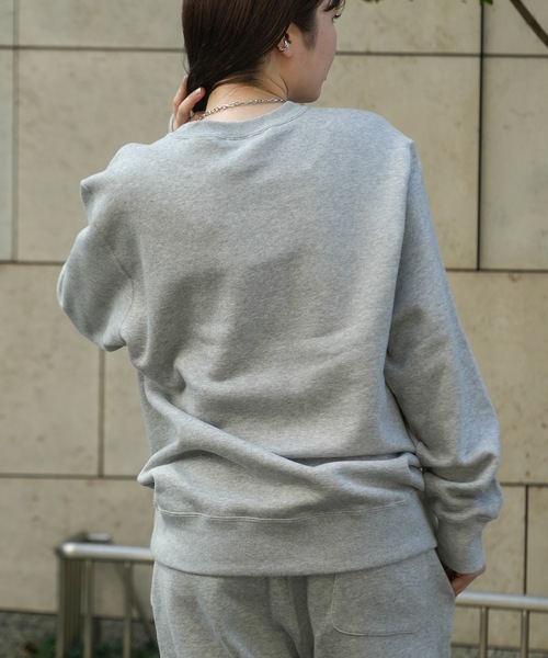 Champion(チャンピオン)の「【CHAMPION/チャンピオン】USAコットン 裏起毛 スウェット トレーナー リサイクルポリエステル サスティナブル ワンポイントロゴ刺繍(スウェット・メンズ・ブラック/ネイビー/杢グレー/オフホワイト/ダークグリーン・LARGE/XX-LARGE/MEDIUM/X-LARGE)」の21枚目の写真