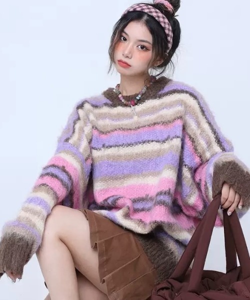 Sibra(シブラ)の「ブラッシュニットビッグプルオーバー(ニット/セーター・レディース・ブルー/ピンク・M)」の4枚目の写真