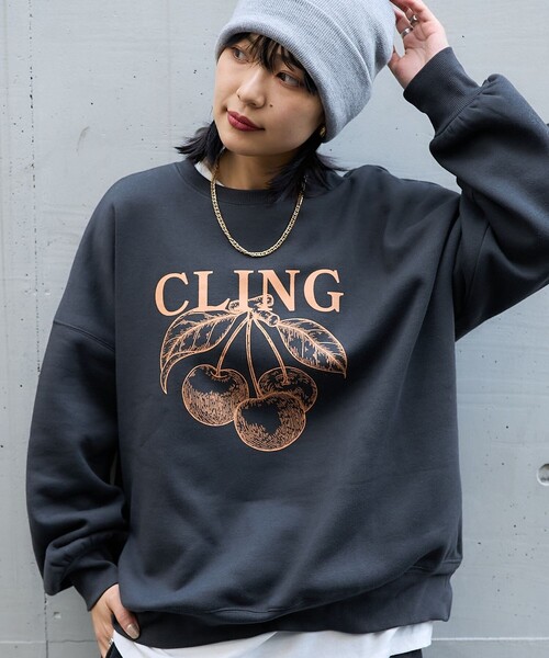 PUBLUX（パブリュクス）の「チェリープリントオーバーサイズスウェット