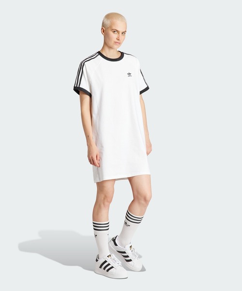 adidas(アディダス)の「スリーストライプス ラグランワンピース / アディダス adidas(ワンピース・レディース・ブラック/ホワイト・X-SMALL/LARGE/MEDIUM/SMALL/X-LARGE/XX-LARGE)」の7枚目の写真