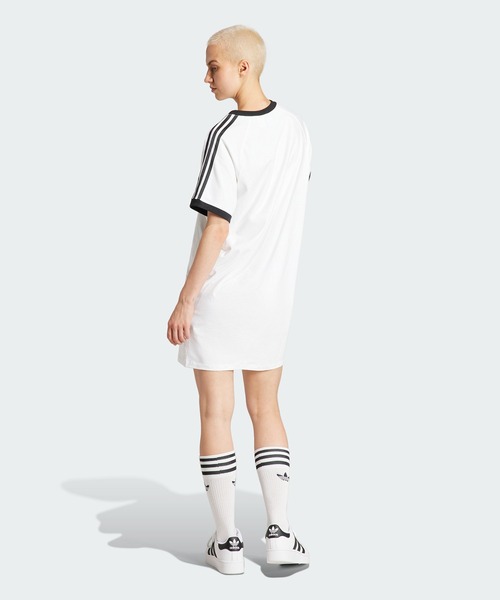 adidas(アディダス)の「スリーストライプス ラグランワンピース / アディダス adidas(ワンピース・レディース・ブラック/ホワイト・X-SMALL/LARGE/MEDIUM/SMALL/X-LARGE/XX-LARGE)」の6枚目の写真
