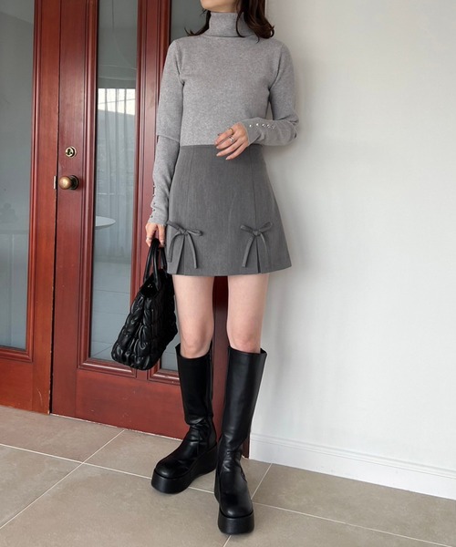 one after another NICE CLAUP（ワンアフターアナザーナイスクラップ）の「エンブレム付きシャーリングミニトートバッグ（ハンドバッグ・レディース・ブラック/アイボリー/ベージュ・FREE）」の12枚目の写真