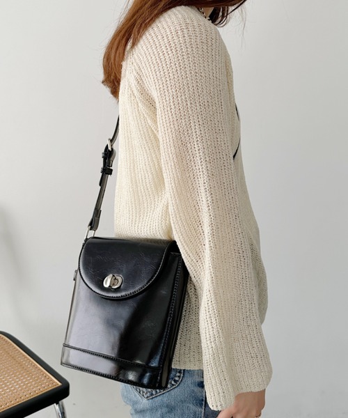 un+frame（アンフレーム）の「vintage leather shoulder bag／バケツ型ヴィンテージPUショルダーバッグ（ショルダーバッグ・レディース・ダークブラウン/ホワイト/ブラウン/ブラック・FREE）」の14枚目の写真