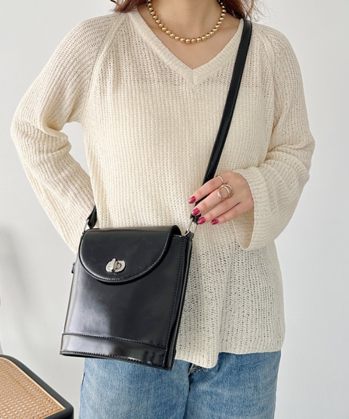 un+frame（アンフレーム）の「vintage leather shoulder bag／バケツ型ヴィンテージPUショルダーバッグ（ショルダーバッグ・レディース・ダークブラウン/ホワイト/ブラウン/ブラック・FREE）」の16枚目の写真