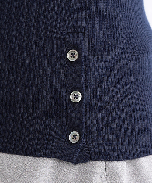 BEAMS LIGHTS Women's(ビームスライツ ウィメンズ)の「BEAMS LIGHTS / ウォッシャブルウール タートル(ニット/セーター・レディース・ホワイト/ブラック/グレー/ネイビー・FREE)」の5枚目の写真