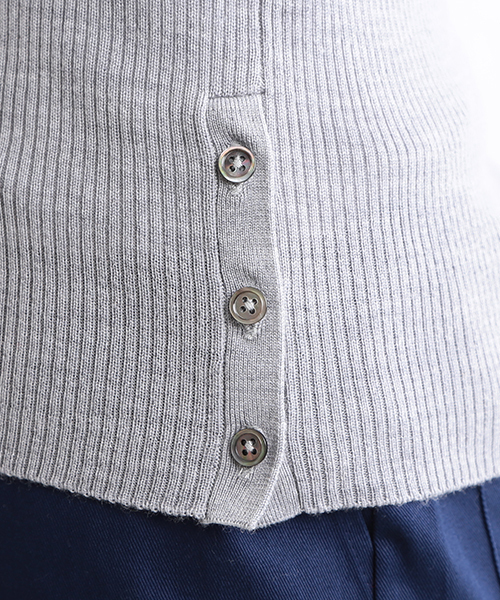 BEAMS LIGHTS Women's(ビームスライツ ウィメンズ)の「BEAMS LIGHTS / ウォッシャブルウール タートル(ニット/セーター・レディース・ホワイト/ブラック/グレー/ネイビー・FREE)」の6枚目の写真