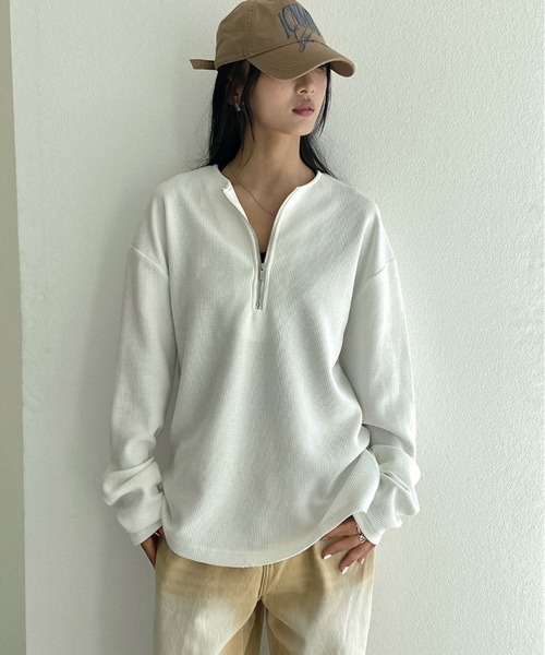 Ressaca(レサーカ)の「オーバーサイズ ハーフジップワッフルロンT カットソー(Tシャツ/カットソー・メンズ・ホワイト/ブラック/グレー・S/M/L/XL)」の1枚目の写真