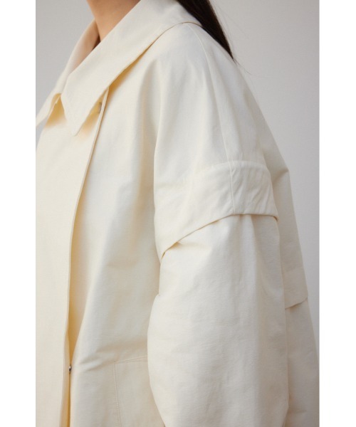 AZUL by moussy（アズールバイマウジー）の「2WAYミリタリーミドルコート（ミリタリージャケット・レディース・ブラック/アイボリー・FREE）」の9枚目の写真