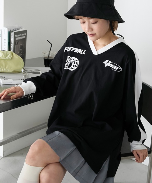 forksy.（フォルクシー）の「【forksy.】オーバーサイズVネックゲームシャツロンT（Tシャツ/カットソー・レディース・ネイビー/ブラック/オフホワイト・FREE）」の2枚目の写真