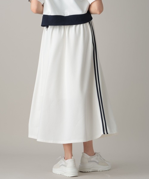 FOREVER 21(フォーエバー トゥエンティーワン)の「【2024SS】ラインジャージフレアスカート(スカート・レディース・ブラック/オフホワイト/ライトブラウン・FREE)」の17枚目の写真