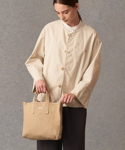 DANTON（ダントン）の「COTTON CANVAS TOTE BAG〈VOSGES MOYEN〉（トートバッグ・レディース・ブラック/ピンク系その他/アイボリー/ブルー/グレー/クリーム/ベージュ/グリーン・-）」の4枚目の写真