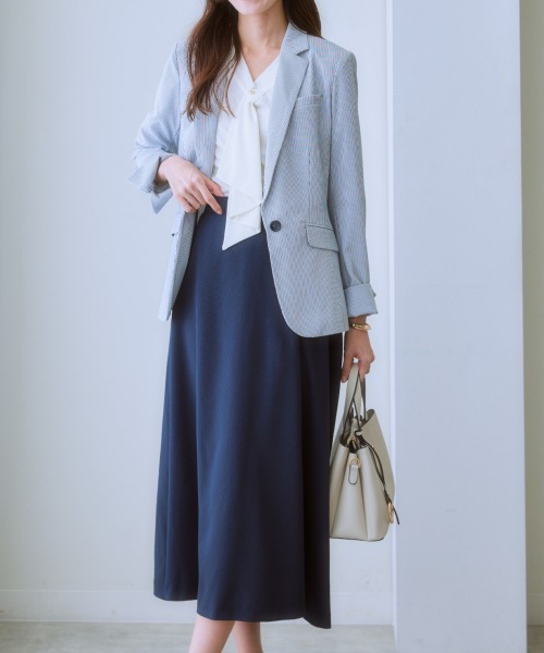 7days Life Styling（セブンデイズライフスタイリング）の「ブラウス見えシルケットポンチフリルタイＶネック５分袖トップス（Tシャツ/カットソー・レディース・ミント/グレイッシュベージュ/ブラック/オフホワイト・S/M/L/LL）」の14枚目の写真