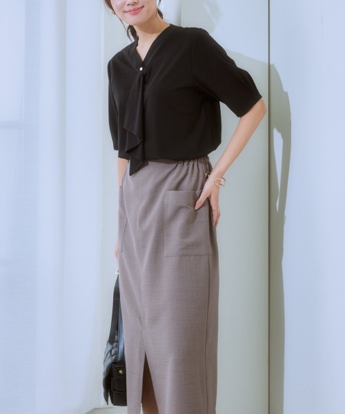 7days Life Styling（セブンデイズライフスタイリング）の「ブラウス見えシルケットポンチフリルタイＶネック５分袖トップス（Tシャツ/カットソー・レディース・ミント/グレイッシュベージュ/ブラック/オフホワイト・S/M/L/LL）」の17枚目の写真