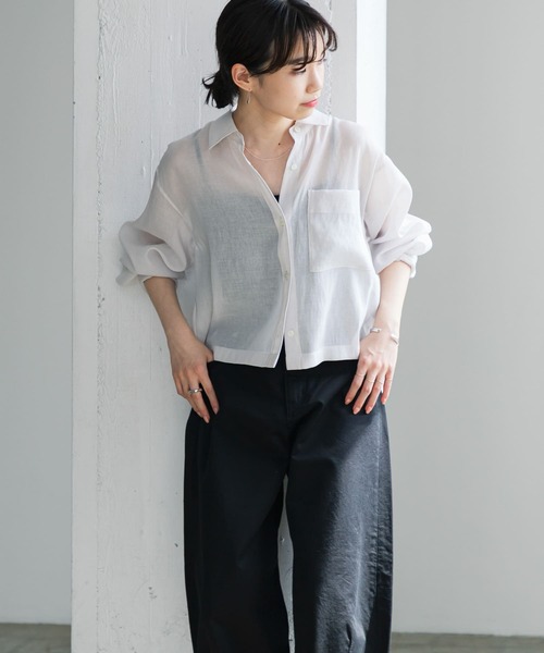 URBAN RESEARCH（アーバンリサーチ）の「シアーショートシャツ（シャツ/ブラウス・レディース・ブルー/ライトベージュ/ベージュ系その他/ミント/ネイビー/ベージュ・FREE）」の2枚目の写真