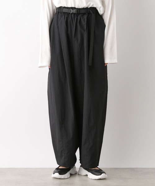 LEPSIM（レプシィム）の「ベルトナイロンパンツ　992102（その他パンツ・レディース・ライトグレー/ブラック/オフホワイト・FREE）」の17枚目の写真