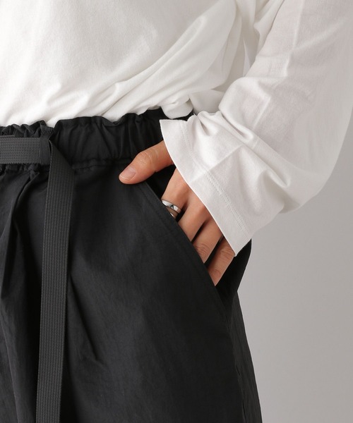 LEPSIM（レプシィム）の「ベルトナイロンパンツ　992102（その他パンツ・レディース・ライトグレー/ブラック/オフホワイト・FREE）」の21枚目の写真