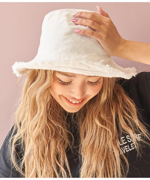 anap mimpi（アナップミンピ）の「リバーシブル キャンバス フリンジ バケットハット（ハット・レディース・ブラック/カーキ/ホワイト・FREE）」の6枚目の写真