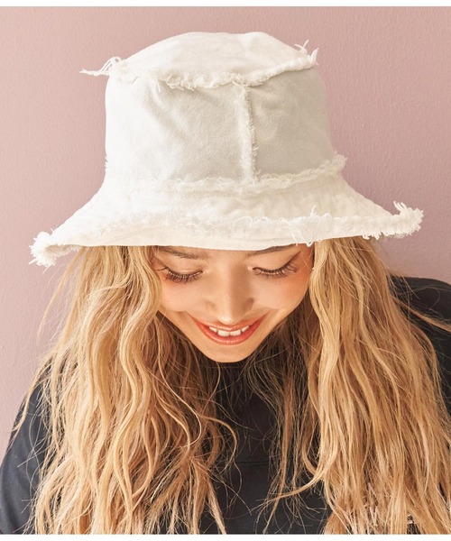 anap mimpi（アナップミンピ）の「リバーシブル キャンバス フリンジ バケットハット（ハット・レディース・ブラック/カーキ/ホワイト・FREE）」の8枚目の写真